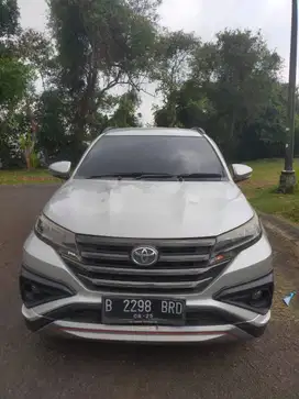 Jual mobil bekas pakai sehari hari