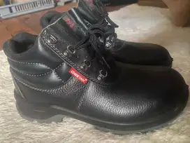 SEPATU SAFETY CHEETAH DIJAMIN ORI