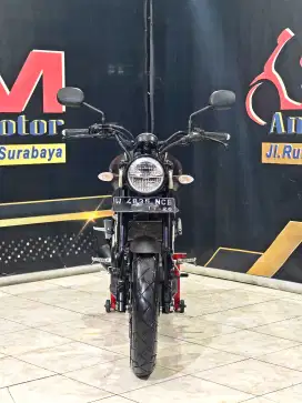 XSR 155cc Black matte favorit 2021 km.12rb gass.Anugerah motor rungkut