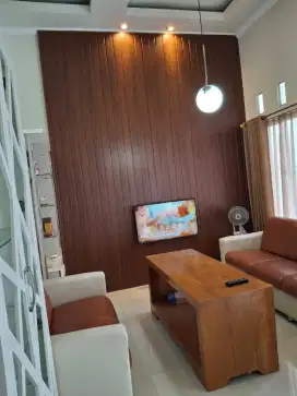 Disewakan Rumah Mewah Strategis DEKAT UNSOED/UMP/JIH