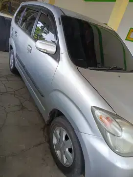 Daihatsu Xenia 2005 Bensin