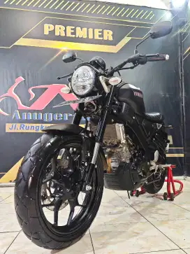 XSR 155cc Black matte favorit 2021 km.12rb gass.Anugerah motor rungkut