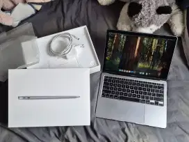 Macbook Air M1 8/256, BH 92, Ex Ibox