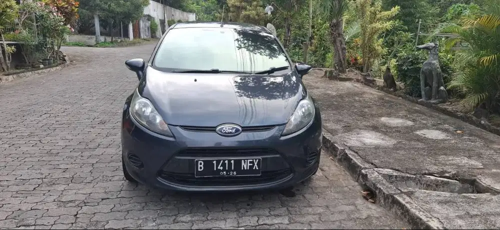 Ford Fiesta  1.4 Automatic  Tangan 1