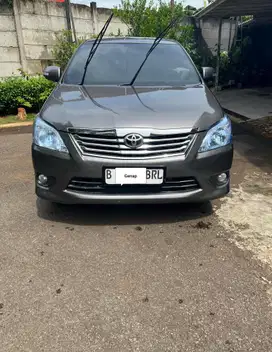 Toyota Kijang Innova 2013 Bensin