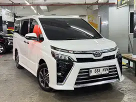 [KM 40rb] Voxy 2.0 AT 2019 / 2020 Putih Antik Istimewa