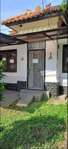 Sewa Cepat Rumah Taman Ubud Indah