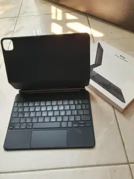 Magic Keyboard Ori Nego