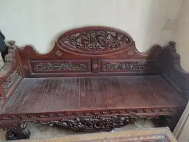 Kursi Jati Tua.