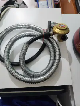 SELANG GAS [BEKAS]