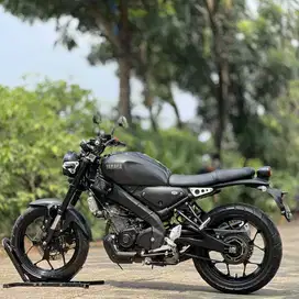 YAMAHA XSR 155 HITAM 2022 KM 16K PAJAK PANJANG SUPER MULUS