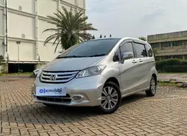 Honda Freed  1.5 E Bensin-AT 2014 Silver