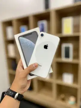 IPHONE XR 64 GB