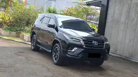 Toyota Fortuner SRZ 2.7 GR Sport Kicksensor 2022/2023