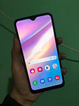 Samsung a10s 2/32