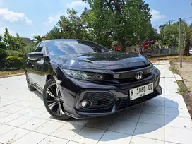 Honda Civic Turbo 1.5 E HatchBack Matic 2018