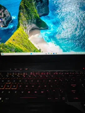 Laptop Gaming Asus ROG Strix GL503GE like new