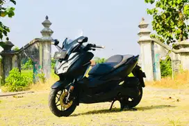Honda Forza250 ABS 2019 xmax GT200 piaggio vespa sprint