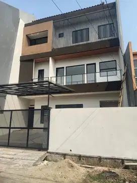 Rumah baru mewah siap huni di duren sawit