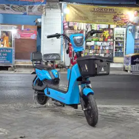FLASHSALE PROMO SEPEDA LISTRIK SPESIAL BUAT AGUSTUSAN HARGA PABRIK