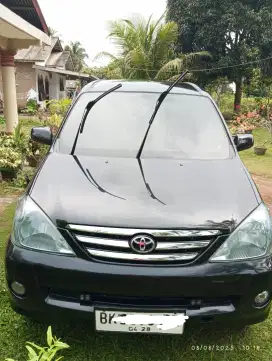 Toyota Avanza S 1,3 matic 2004 VVTi ABS