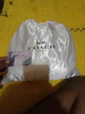 Tas selempang coach