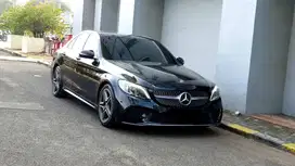 [ LOW KM ] Mercedes Benz Mercy C300 C 300 W205 CKD AMG Hitam 2020/2021