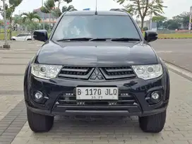 Mitsubishi Pajero Sport dakar 2014 KM 86 rb hitam