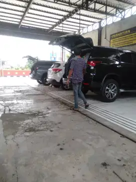 LOKER CARWASH (cucimobil)