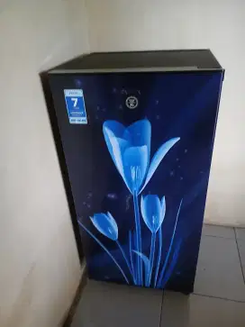 Kulkas merk aqua