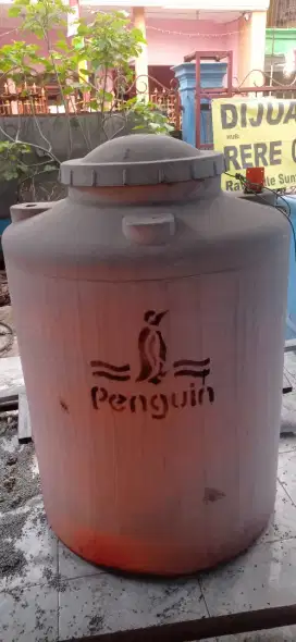 Toren tandon air penguin 520lt