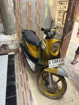 Dijual motor fino kuning ss lengkap mati total