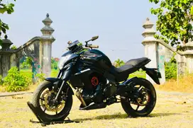 Kawasaki er6n 2012 KTM Duke390 w250 versys650 vulcan650