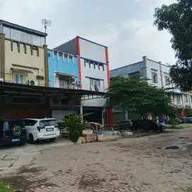 Dijual Ruko Bagus, Cocok untuk di Renovasi Menjadi Kost Kostan
