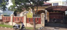 DI JUAL RUMAH MEGAH DI PURI LAGUNA CIMANGGIS DEKAT LRT DAN TOLL