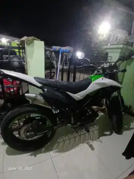 Kawasaki KLX/D-Tracker 150 cc
