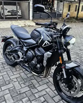 Triumph Trident 2022