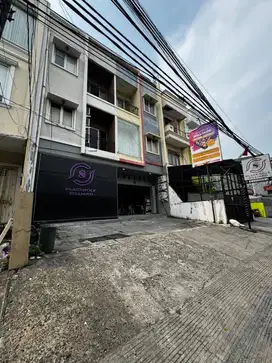 Disewakan ruko lt 3 gandeng