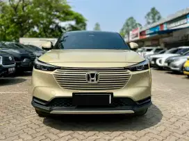 FAVORIT TERLARIS HONDA HRV SE CVT 2023 SAND KHAKI