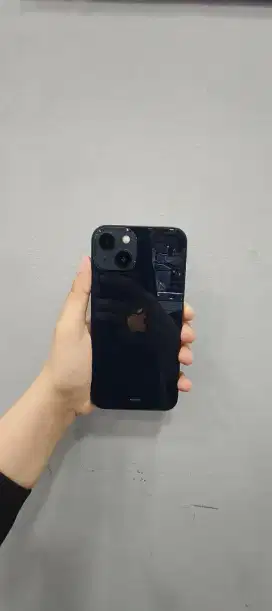 dijual cepat iPhone 13 128