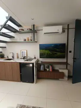 Rumah Z6 Lippo Cikarang – Open Space + Skylight!