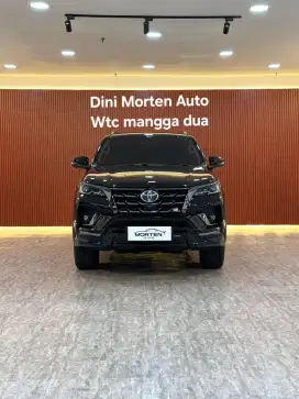 Km 27rb Toyota Fortuner GR 2.8 cc At  2022 Diesel