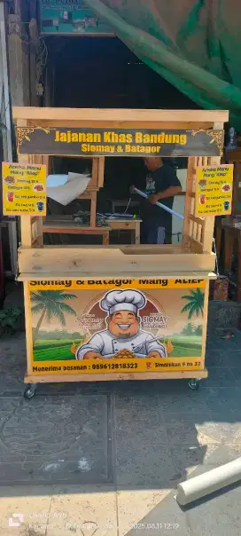 boothportabel Kayu 120x60x180 Free cetak sticker (Bisa Custom)