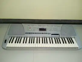 YAMAHA PSR 450 Disk