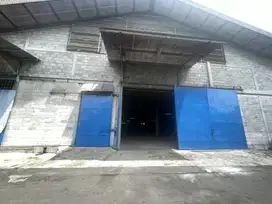 Disewakan gudang cocok untuk distribusi daerah sidoarjo