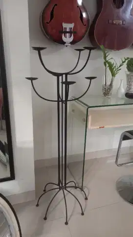 Standing candle / tempat lilin besar