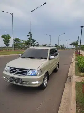 Toyota Kijang 2004 Bensin