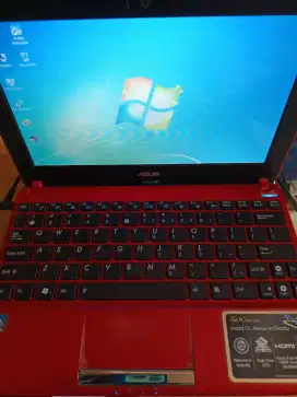 Asus Eee PC 1025C ram 4gb SSD 128gb