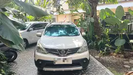 Nissan Livina X-Gear 2014 Bensin M/T