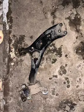 Lower arm CRV sepasang 2017